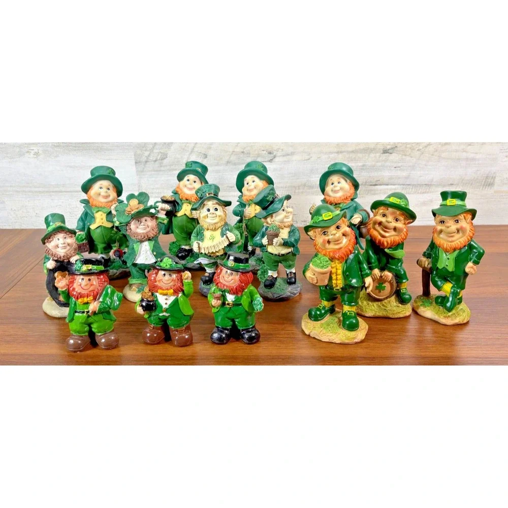 Vintage Christmas Leprechauns Pot of Gold and Shamrock. 4' to 6